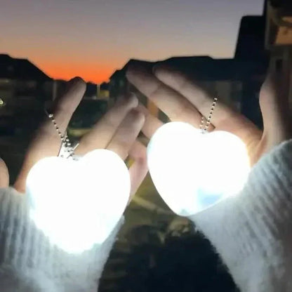 HeartCharm – LED Heart Light, No More Purse Treasure Hunts!